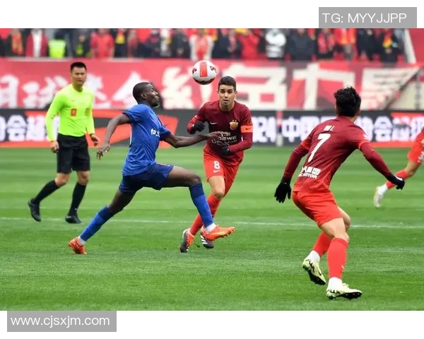 中超激战上海对阵武汉精彩视频回顾8月2日赛事亮点与分析 中超激战上海对阵武汉精彩视频回顾8月2日赛事亮点与分析